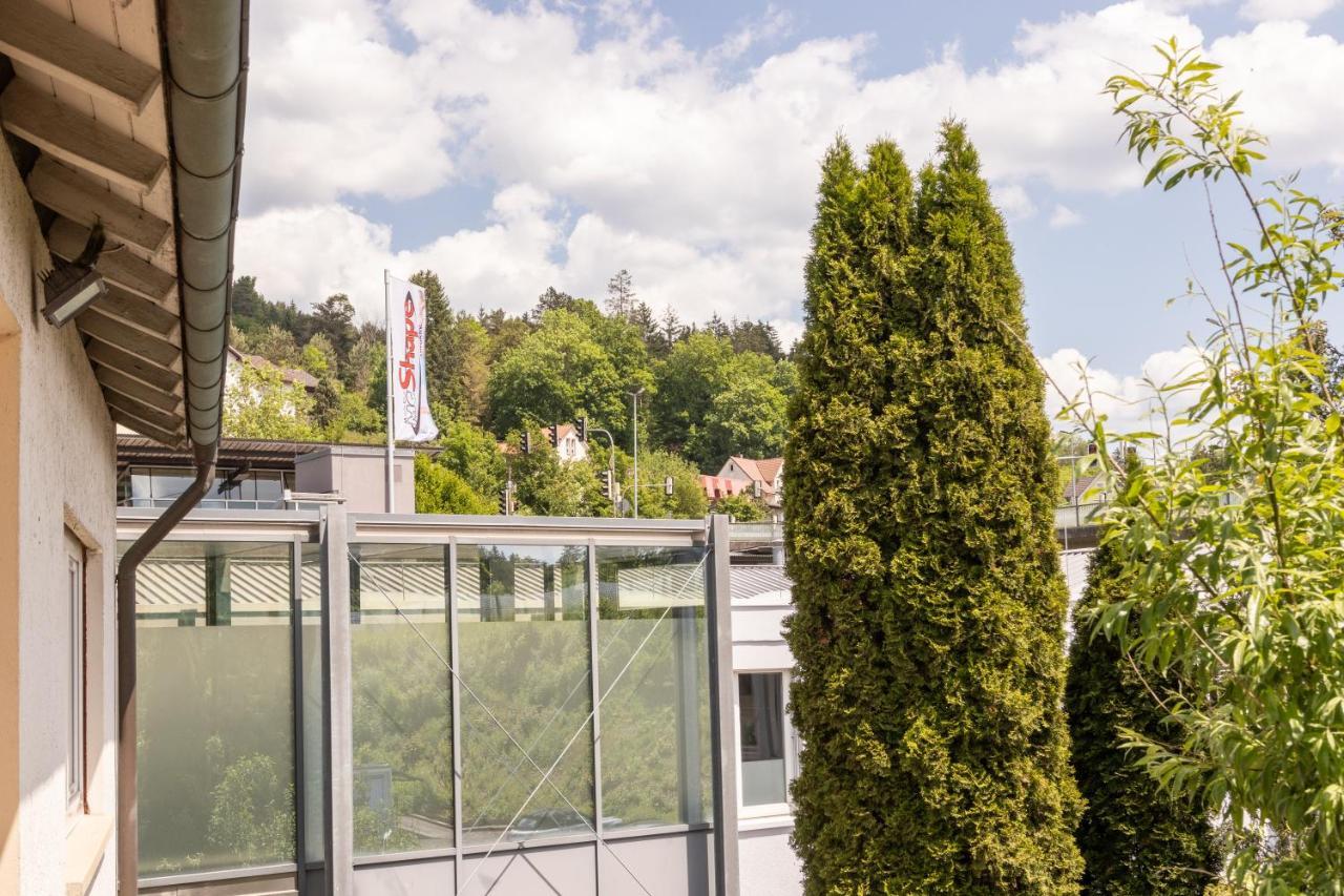 Unique: Geraeumige 4 Zimmerwohnung In Tuttlingen Mit Sauna, Fitness Und Netflix Og Exterior foto